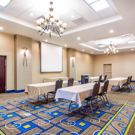 Holiday Inn Express & Suites - Albany Airport - Wolf Road By Ihg Luaran gambar