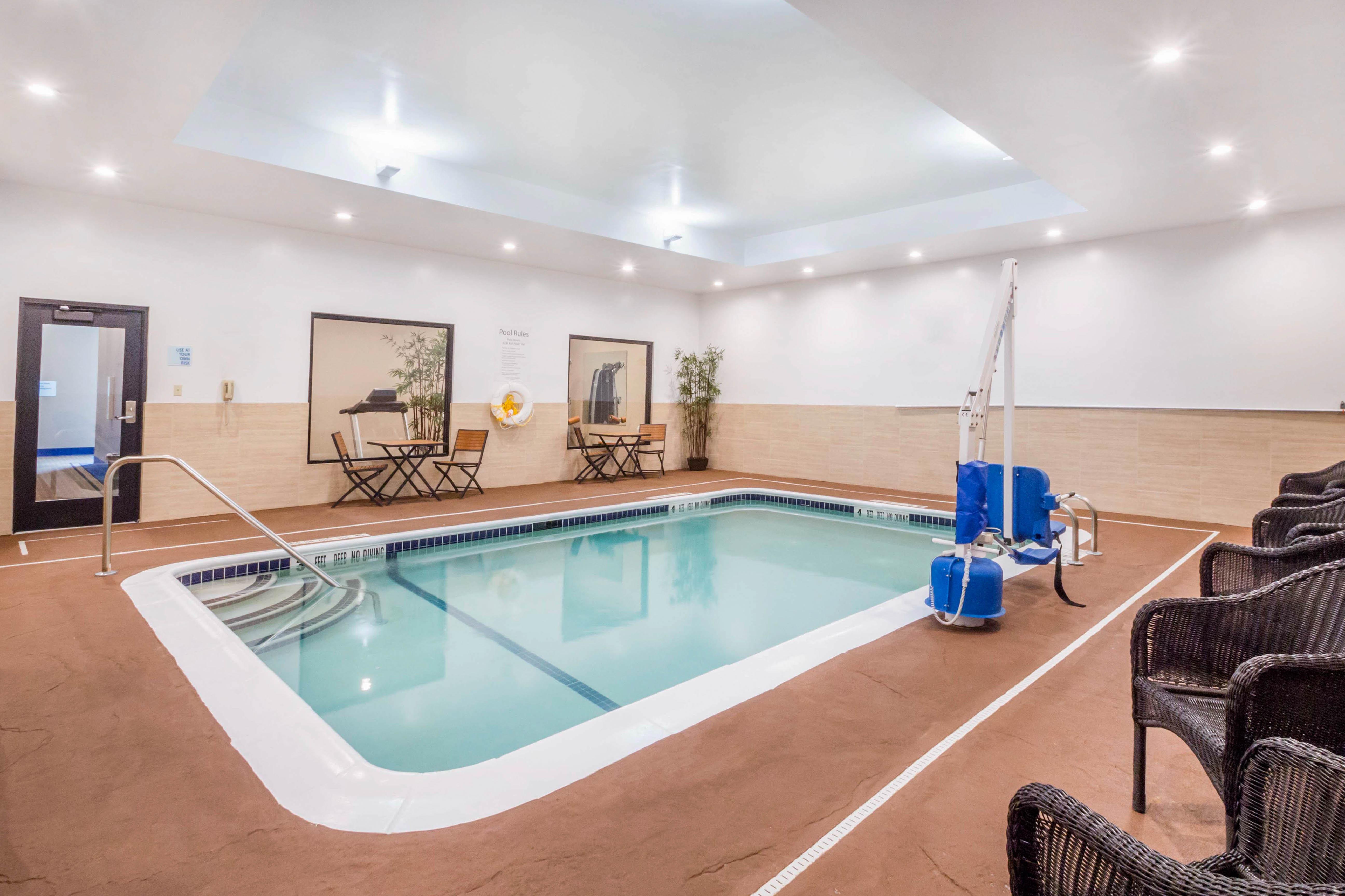 Holiday Inn Express & Suites - Albany Airport - Wolf Road By Ihg Luaran gambar