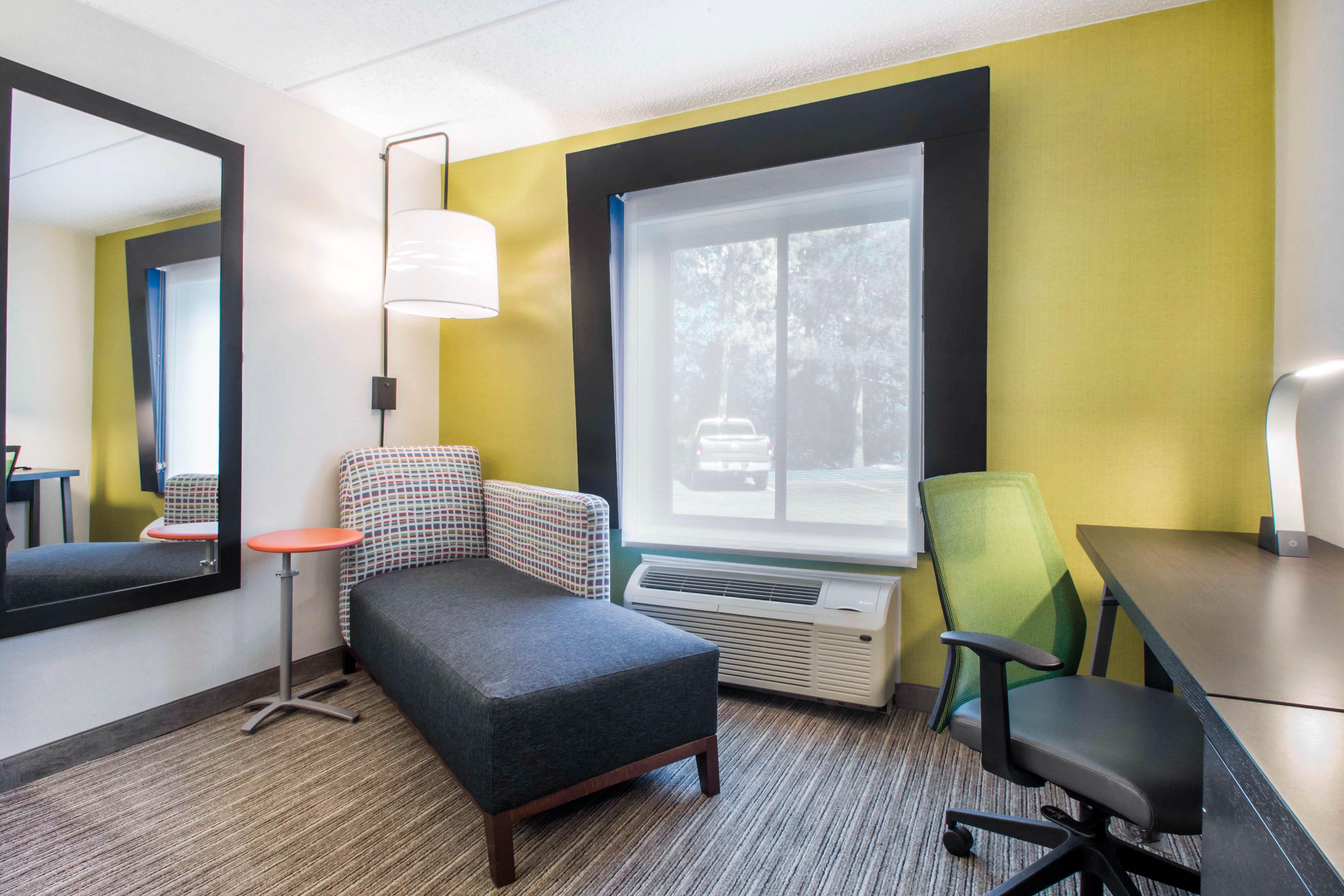 Holiday Inn Express & Suites - Albany Airport - Wolf Road By Ihg Luaran gambar