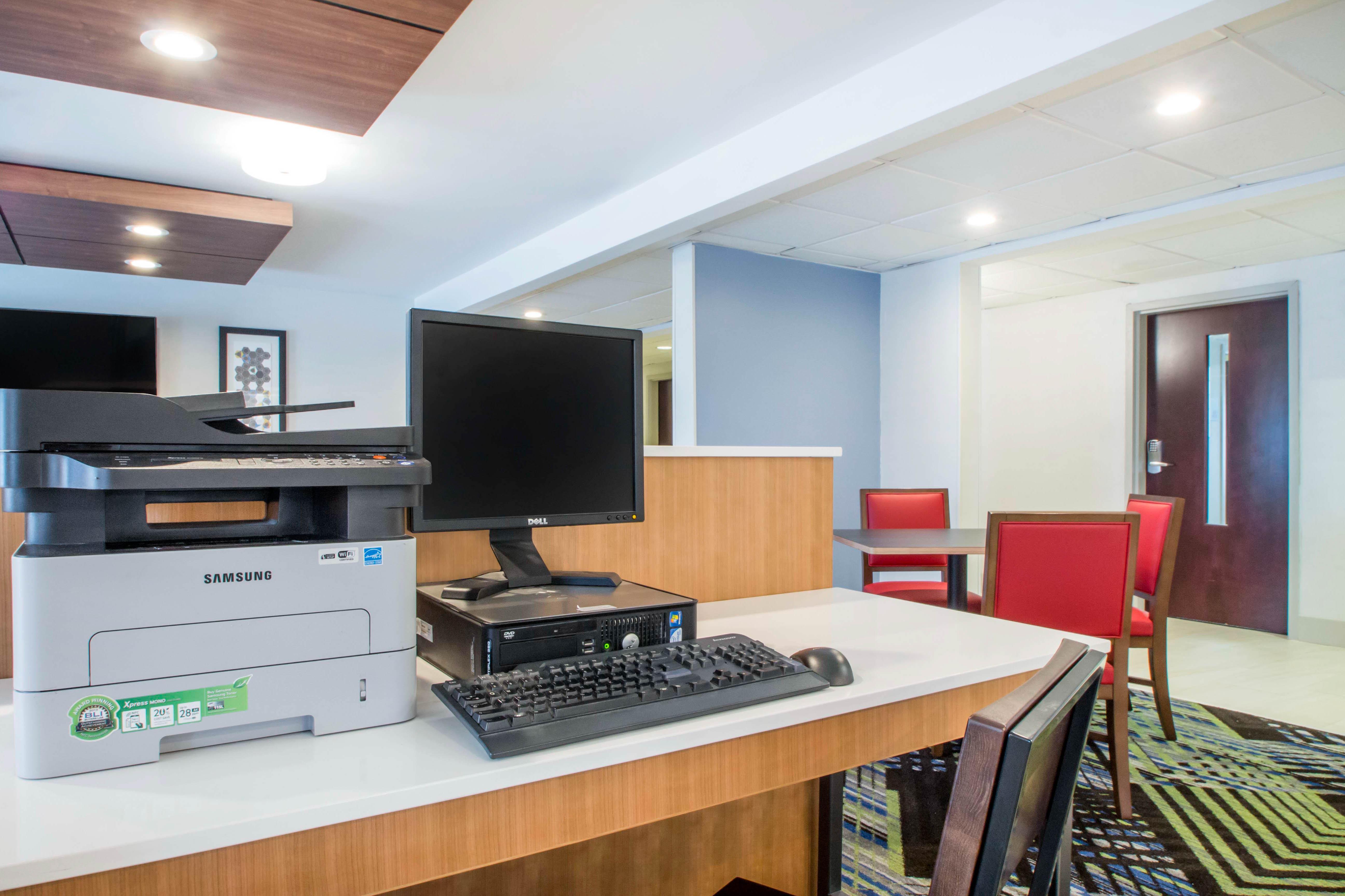 Holiday Inn Express & Suites - Albany Airport - Wolf Road By Ihg Luaran gambar